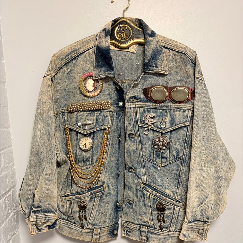 Legends & Fables Upcycled‎ Steampunk Denim Jacket w/ Vintage Watch Size L - Picture 3 of 16